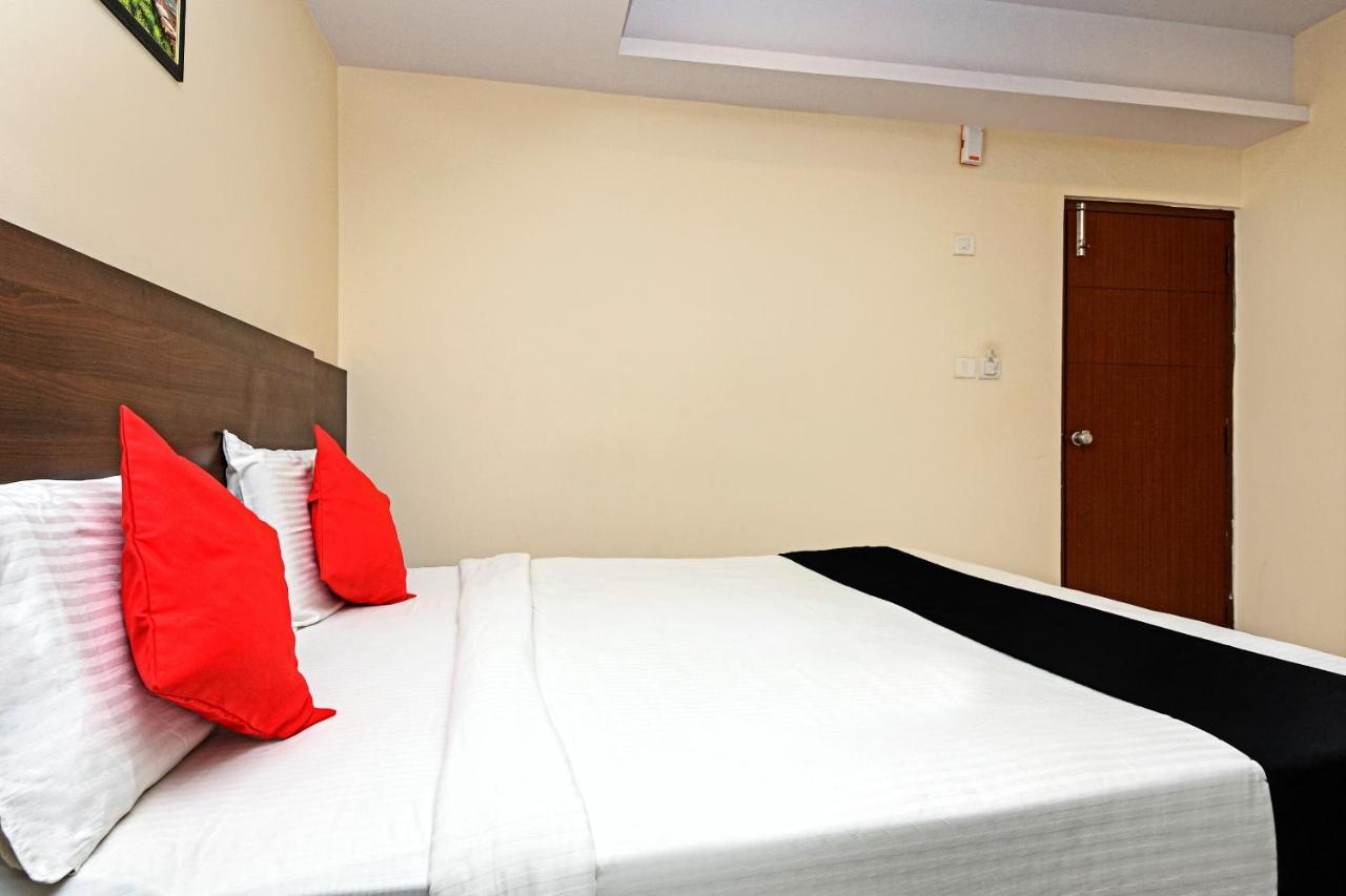 Capital O 76622 Hotel Raama Grand Mysore Εξωτερικό φωτογραφία