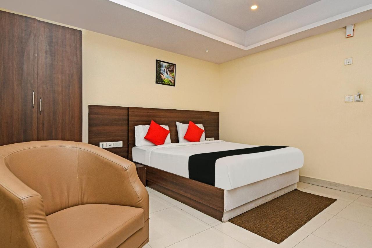 Capital O 76622 Hotel Raama Grand Mysore Εξωτερικό φωτογραφία