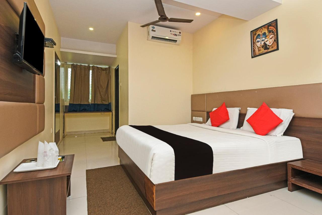 Capital O 76622 Hotel Raama Grand Mysore Εξωτερικό φωτογραφία
