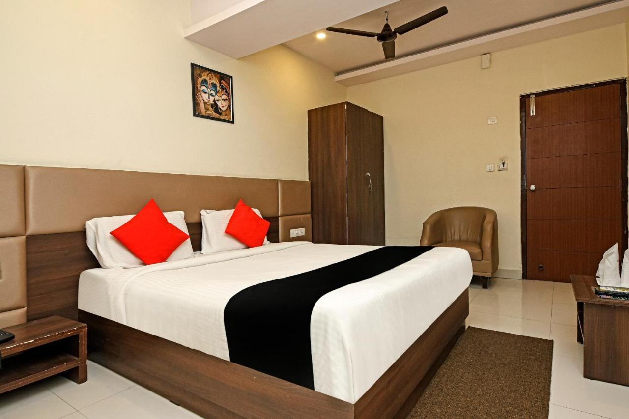 Capital O 76622 Hotel Raama Grand Mysore Εξωτερικό φωτογραφία