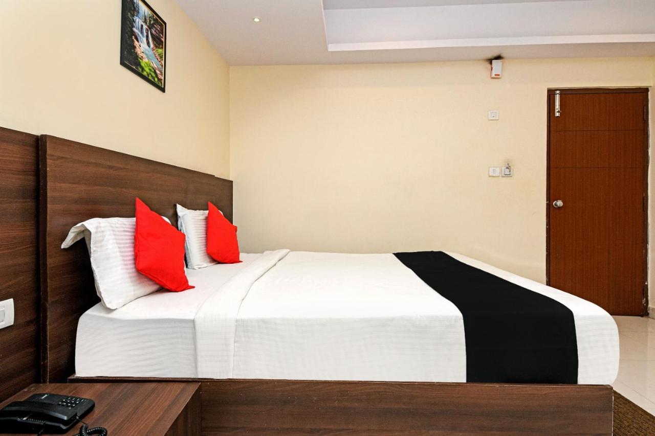 Capital O 76622 Hotel Raama Grand Mysore Εξωτερικό φωτογραφία